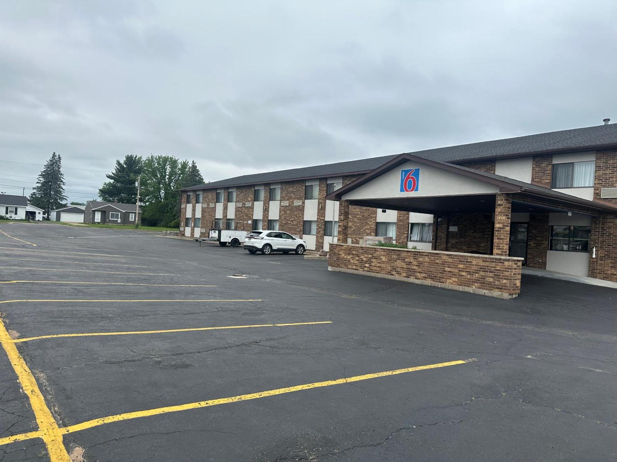 Motel 6-Wisconsin Rapids, Wi מראה חיצוני תמונה