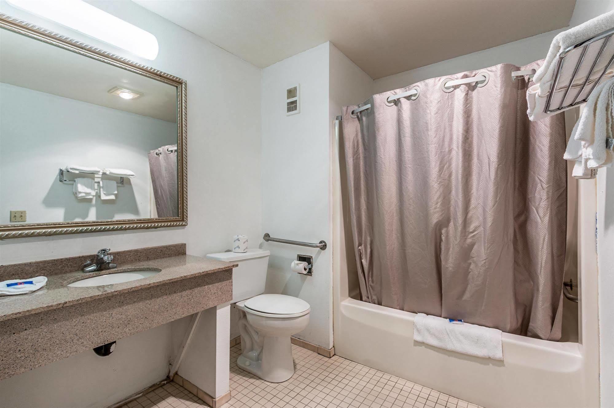 Motel 6-Wisconsin Rapids, Wi מראה חיצוני תמונה