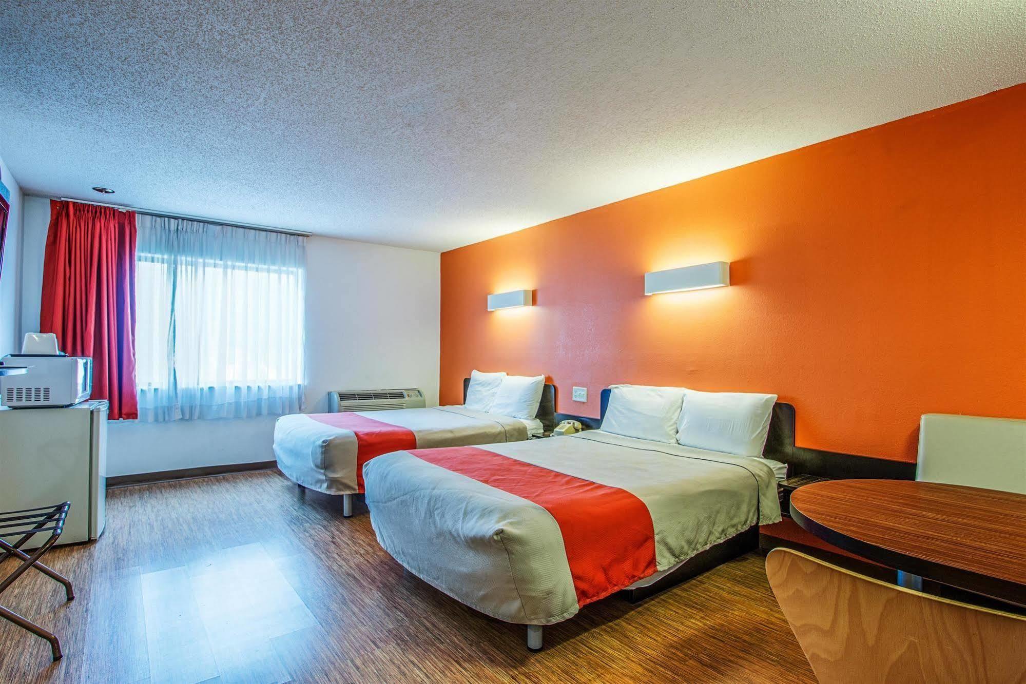 Motel 6-Wisconsin Rapids, Wi מראה חיצוני תמונה