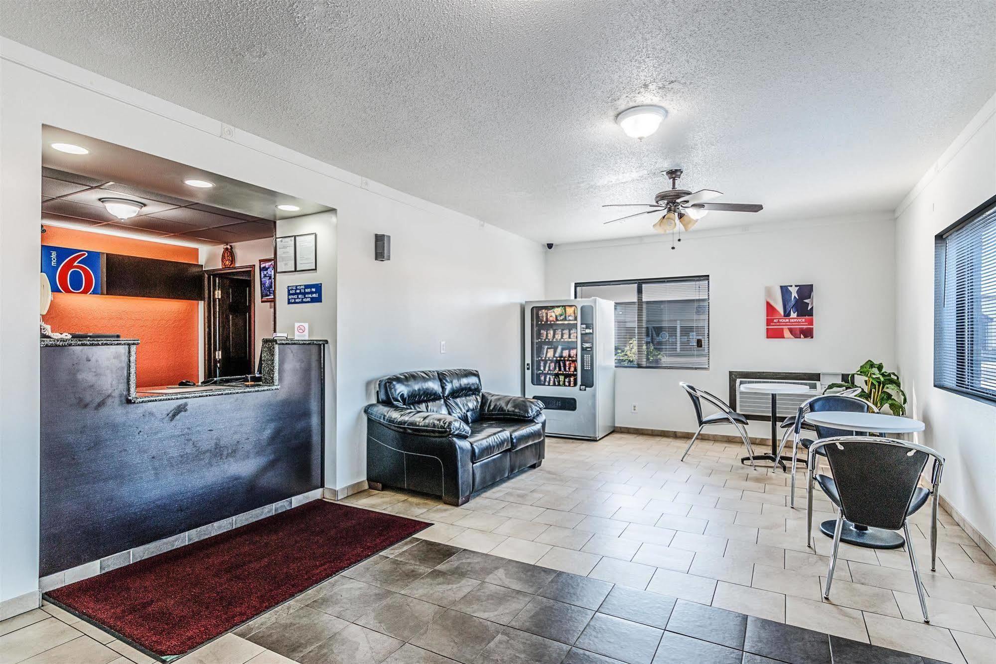 Motel 6-Wisconsin Rapids, Wi מראה חיצוני תמונה