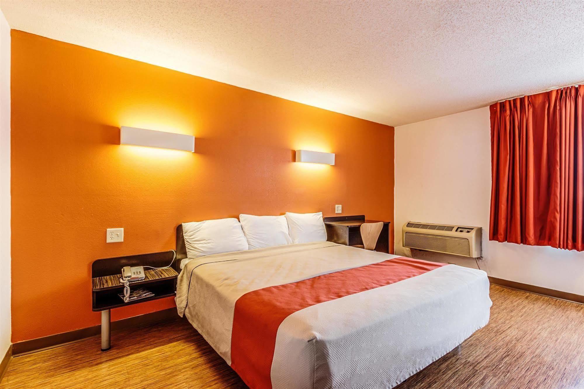 Motel 6-Wisconsin Rapids, Wi מראה חיצוני תמונה