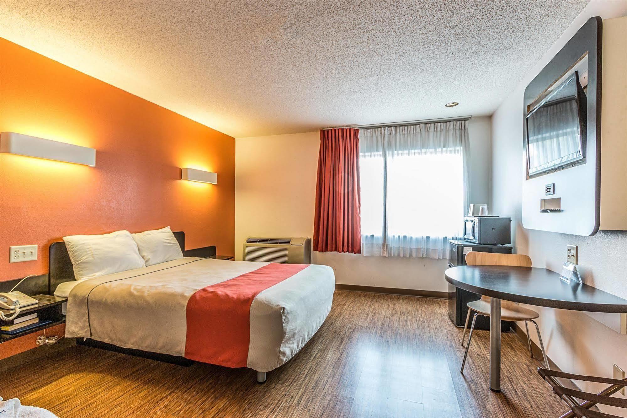 Motel 6-Wisconsin Rapids, Wi מראה חיצוני תמונה