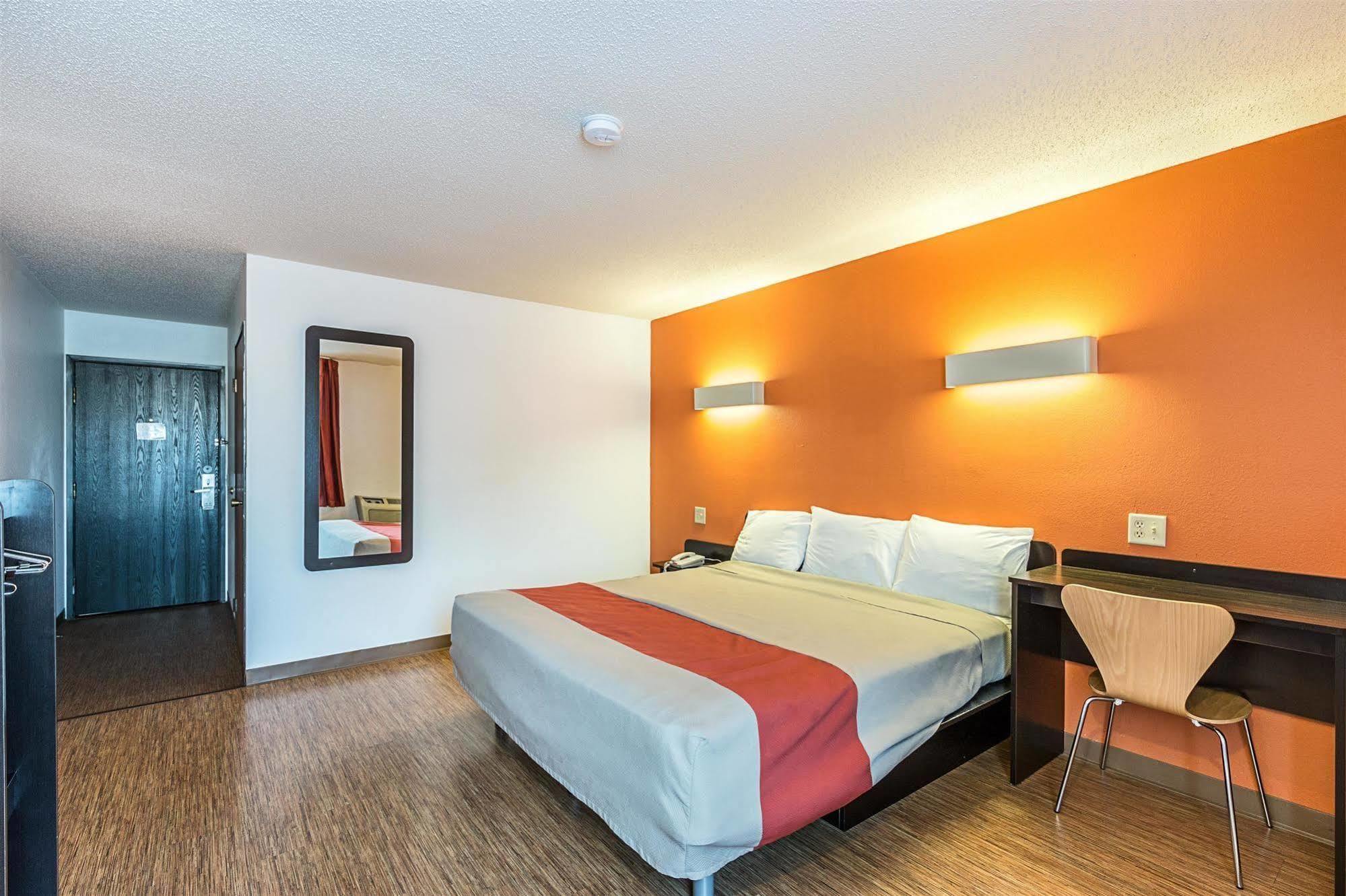 Motel 6-Wisconsin Rapids, Wi מראה חיצוני תמונה
